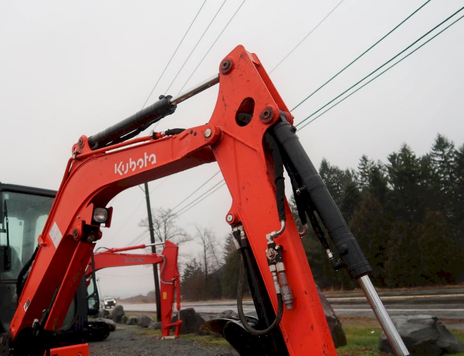 Caterpillar Backhoe Loader | Cabbed Backhoe Rental