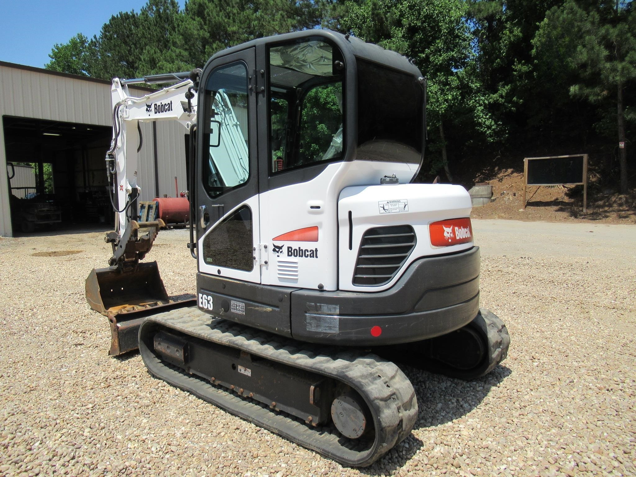 Caterpillar Backhoe Loader | Cabbed Backhoe Rental